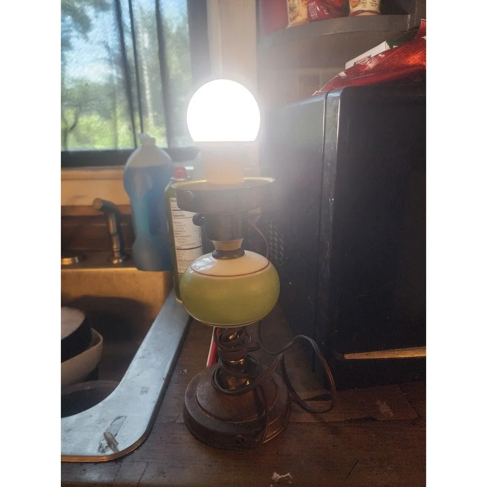 Vintage Set Of 2 Gone With The Wind Floral Boudoir Hurricane Lamps, Gold Base